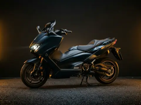 Maxi-scooter Yamaha TMAX 560 noir